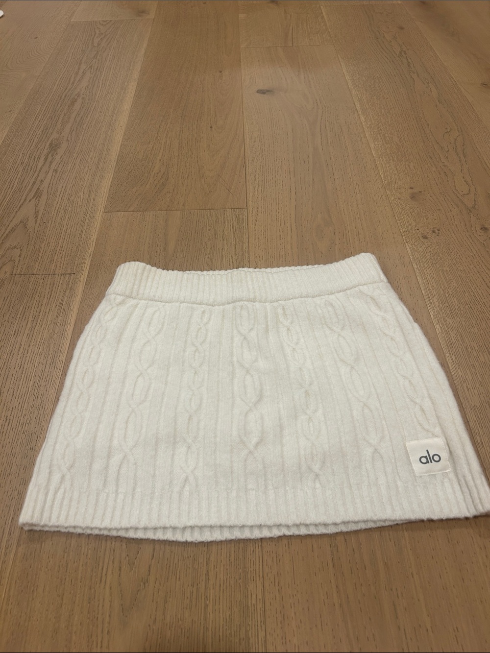 ALO Yoga White Cable Knit Mini Skort